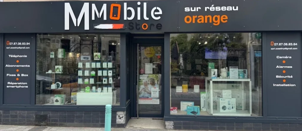 Façade de M'Mobile Store à Aubusson, magasin de téléphonie mobile.